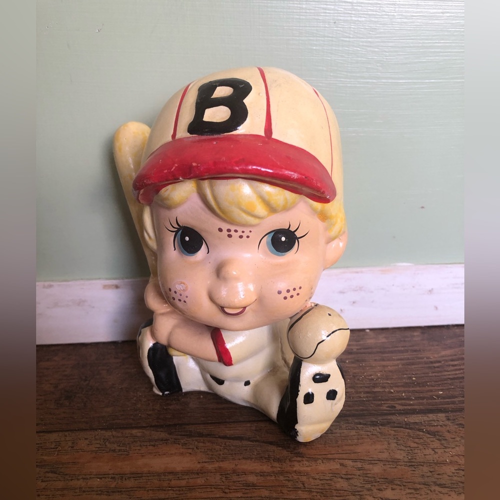 ⚾Vintage Baseball Player Pencil Holder Retro Kitsch Desk Accessory 70s Planter